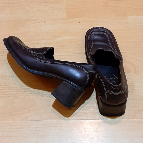 Vintage Leather Shoes - Picture 6 of 7